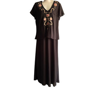 Vintage Positive Attitude Black Maxi Dress with Floral Embroidery and Beading